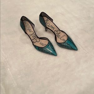 Sam Edelman pumps